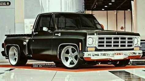 Had one just like this in high school C10 Stepside, 87 Chevy Truck, Chevy Stepside, Lowered Trucks, C10 Chevy Truck, Custom Chevy Trucks, C10 Trucks, Chevy Pickup Trucks, Chevy C10