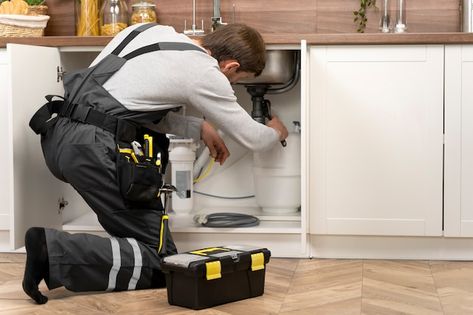 Free photo service maintenance worker re... | Free Photo #Freepik #freephoto #maintenance-worker #repair-man #repair #profession Dishwasher Drain Hose, Sewer Line Repair, Plumbing Companies, Residential Plumbing, Commercial Plumbing, Leaky Faucet, Plumbing Emergency, Plumbing Problems, Leak Repair