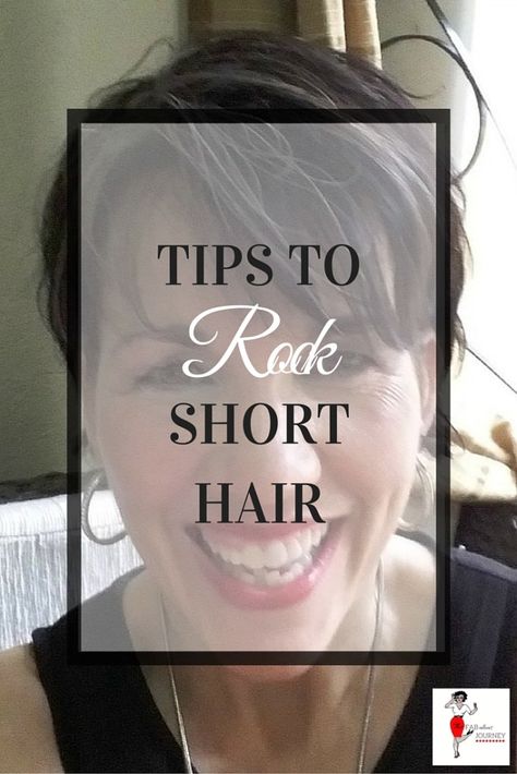 rock short hair Short Hair Tips, Haircut Tip, Celebrity Haircuts, All Natural Makeup, Stylish Short Hair, Spiky Hair, Elf Makeup, Look Short, Short Hair Over 60