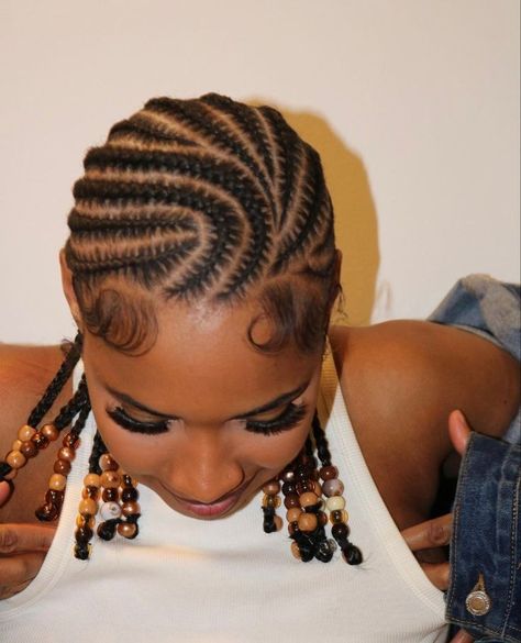 Natural Curly Hair Braided Hairstyles, Small Feed In Cornrows, Short Braided Cornrow Hairstyles, Straight Back Feed In Braids Short, Braids In Front Afro In Back, Cornrow Parting, 90s Cornrows, Natural Short Braided Hairstyles, Short Beaded Cornrows