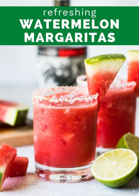 This Watermelon Margarita is made with only 3 simple ingredients (yes, only 3!) and can be served frozen or on the rocks. Naturally sweetened with only fruit, this cocktail is sure to become a go-to every summer! #margarita #watermelonmargartita Fresh Margarita Recipe, Summer Margaritas, Watermelon Margaritas, Fresh Margarita, Easy Summer Cocktails, Margarita On The Rocks, Summer Eats, Healthy Cocktails, Jalapeno Recipes