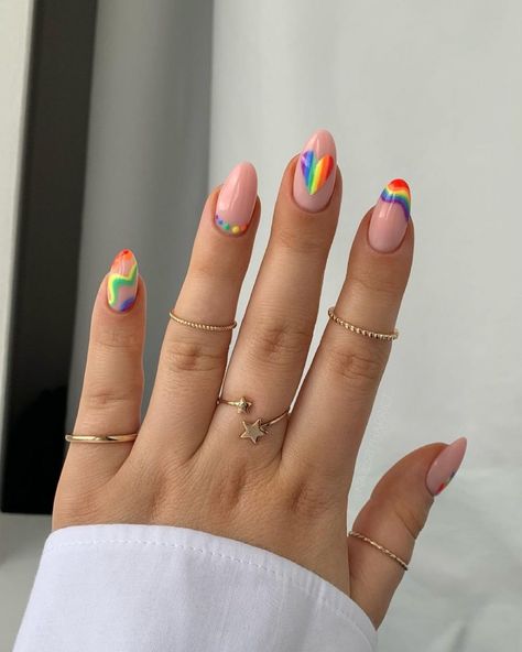 Bright Nail Art, Rainbow Nails Design, Rainbow Nail Art, Summer Nail Polish, Summer Gel Nails, Nail Colors Winter, Short Almond, Rainbow Nails, Summer Nails Colors