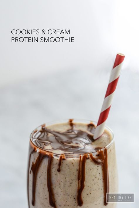 Healthy Cookies And Cream, Cookies And Cream Protein Shake, Cookies And Cream Protein, Healthy Protein Smoothies, Weight Watcher Smoothies, Protein Smoothies, Protein Shake Smoothie, Protein Smoothie Recipes, Healthy Shakes