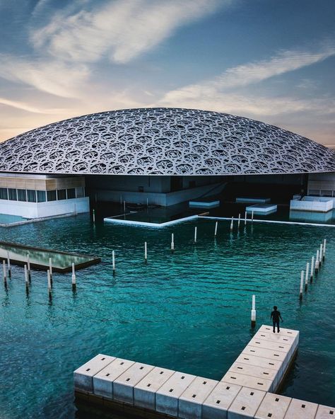 Louvre Abu Dhabi, Computational Design, Aladdin 2019, Awesome Architecture, Jean Nouvel, City Planning, Historical Buildings, Living Modern, Visit Dubai