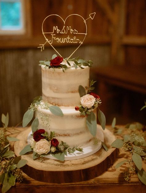 Rustic Chic Wire Wedding Cake Topper Mr and Mrs Last Name | Etsy Cake Rustic Wedding, Wire Wedding Cake Topper, Cake Topper Initials, Rustic Cake Toppers, Wedding Cake Rustic, Rustic Wedding Cake, Fall Wedding Cakes, Wedding Winter