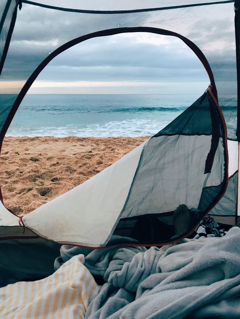 Summer Vibes Adventure, Camping Desserts, Camping Snacks, Camping Vibes, Anna Marie, Camping Photography, Camping Aesthetic, Wallpaper Tumblr, Beach Camping