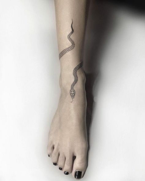 Snake Tattoo Calf, Snake Ankle Tattoo, Wrap Around Ankle Tattoos, Tattoo Calf, Small Snake Tattoo, Serpent Tattoo, Wrap Tattoo, Ankle Tattoos For Women, Anklet Tattoos