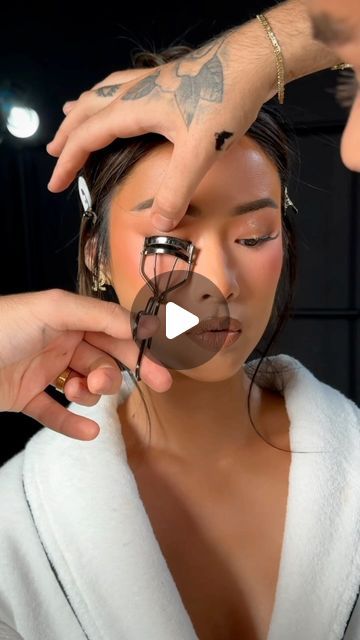 Kevin Kodra on Instagram: "This is the EASIEST LASH! If you don’t know how to apply fake lashes… this one is for you!!

@shiseido lash curler
@maccosmeticscanada stackd mascara 
@embossbeauty easy lash 03 

#makeup #makeupartist #beauty #beautyhacks #makeuptutorial #lashes #lashhack" Apply Mascara Perfectly, Apply Mascara, Lash Curler, How To Apply Mascara, Fake Lashes, Don T Know, Beauty Tips, Makeup Artist, Makeup Tutorial