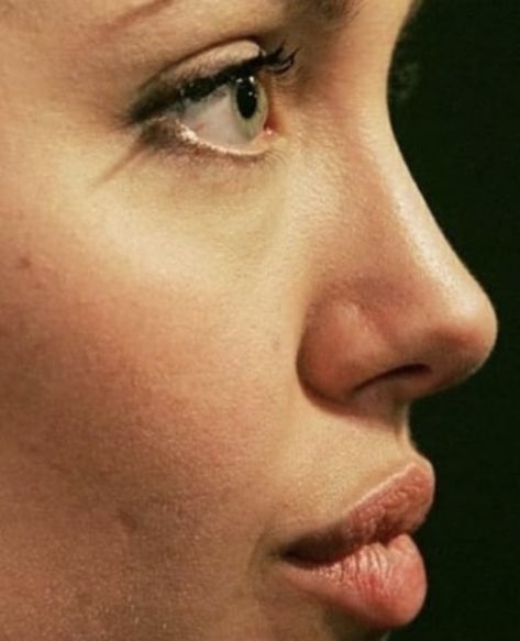 Angelina Jolie Nose Job, Angelina Jolie Nose, Angelina Jolie Lips, Angelina Jolie Photoshoot, Rhinoplasty Nose Jobs, Pretty Nose, Angelina Jolie Photos, Beauty Makeup Photography, Diy Skin Care Routine