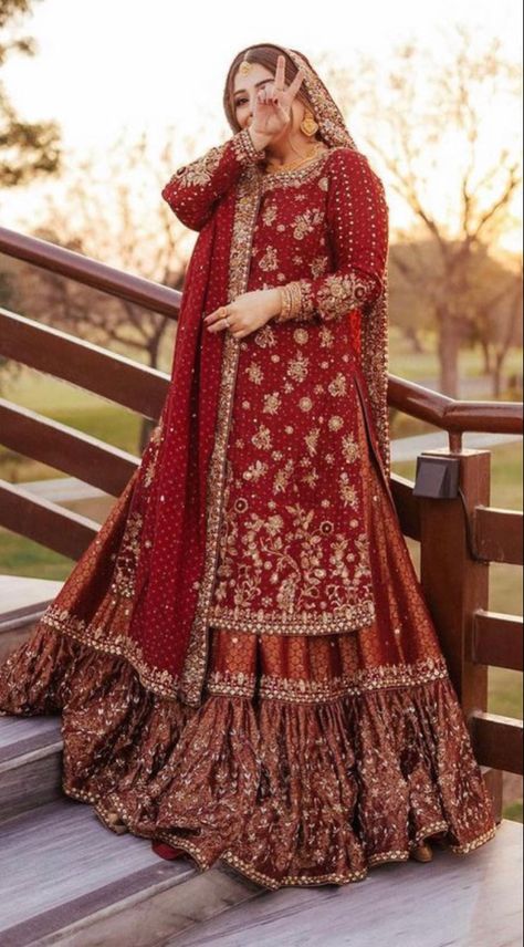 Twilight Dress, Pakistani Bridal Dress, Unique Wedding Dress, Red Bridal Dress, Latest Bridal Lehenga, Asian Bridal Dresses, Latest Bridal Dresses, Bridal Dresses Pakistan, Pakistani Wedding Outfits