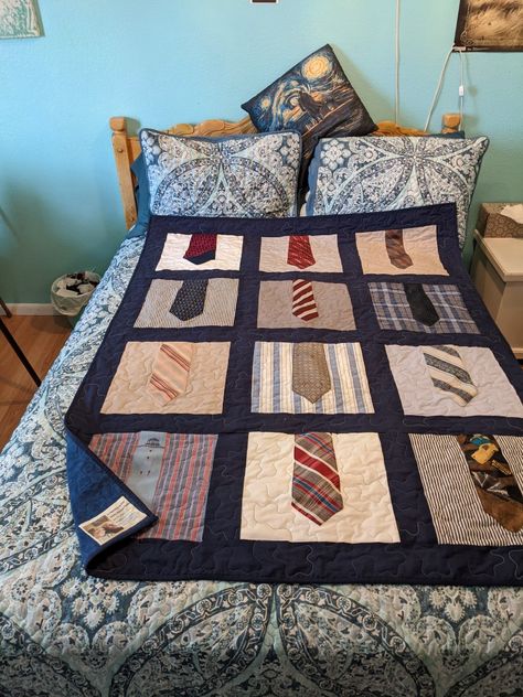 Quilt Made Out Of Mens Shirts, Men’s Tie Crafts, Quilts Made From Men’s Ties, Neck Tie Quilt Patterns, Quilts Made From Mens Ties, Dress Shirt Quilt, Memory Quilts From Clothes Men, Tie Quilting, Necktie Quilts