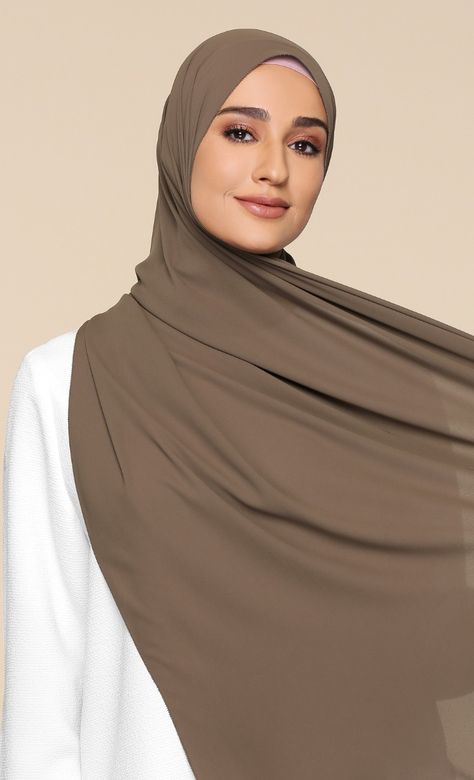 Frappe Shawl in Granola | FashionValet Scarf Fashion Photography, Duck Scarves, Video Hijab, How To Wear Hijab, Scarf Photography, Hijab Niqab, Clothing Photography, Fashion App, Blonde Highlights