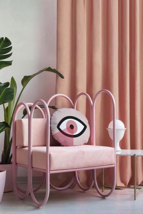 Founded in 2006, Spanish design brand Houtique celebrates lush and velvety '70s-inspired furniture. Here are some of our favourites. Memphis Design, Cheap Furniture, Colorful Furniture, Classic Furniture, Shabby Chic Furniture, Art Furniture, Chic Furniture, Rustic Furniture, Unique Furniture