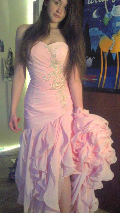 Tacky Prom, Y2k Prom, 2014 Dresses, Metal Head, Y2k Vibes, Dress Prom, Dress Ideas, Summer Camp, Pretty Dresses