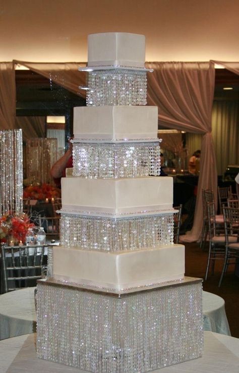 SQUARE Cake Stand With Led Light - Etsy Sparkly Wedding Cakes, Chandelier Cake Stand, Square Cake Stand, Bling Wedding Cakes, Chandelier Cake, Extravagant Wedding Cakes, Tiered Cake Stands, Big Wedding Cakes, Crystal Cake