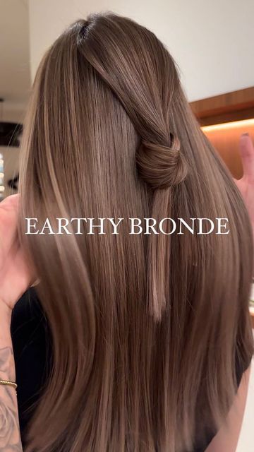 Light Brown Hair One Color, Neutral Undertone Hair Color, Brown Roots Balayage, Natural Brown Hair With Highlights, Warm Light Brown Hair Honey Caramel, Brunnete Balayage Brunettes, Teddy Brown Hair, Soft Brown Balayage, Light Skin Hair Color