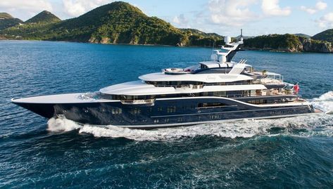 Lurssen Yachts, Luxury Yachts For Sale, Yacht Builders, Luxury Boat, Super Yacht, Private Yacht, Cool Boats, Yacht Life, Boats Luxury