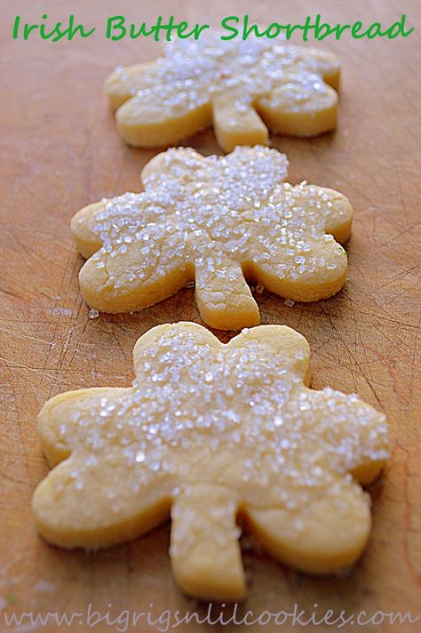 Big Rigs 'n Lil' Cookies: Irish Butter Shortbread Cookies Irish Sugar Cookies, Irish Biscuit Recipe, Irish Biscuits, Irish Butter Cookies, Irish Cookies Recipes, Bone Marrow Butter Lost Kitchen, Scottish Butter Cookies, Irish Oatmeal Cookies, Irish Shortbread