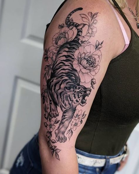 Floral Arm Tattoo Color, Tiger With Butterfly Tattoo, Big Tiger Tattoo, Tiger And Flowers Tattoo, Tiger Tattoo Women, Tiger With Flowers Tattoo, Tiger Flower Tattoo, Tiger Thigh Tattoo, Tiger Arm Tattoo