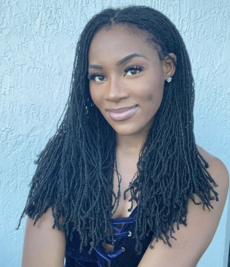 Long Mirco Locs, Microlocs Long, Small Dreads Black Women, Long Micro Locs, Small Locs Black Women, Mirco Locs, Locs Aesthetic, Sisterlocks Hairstyles, Microloc Journey