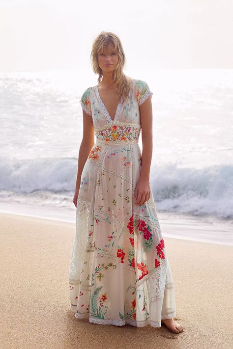 Free People Wedding Dress, Maxi Dress Free People, Spring Clothes, Maxi Dress Wedding, Romantic Dress, People Dress, Patchwork Dress, Estilo Boho, Printed Maxi