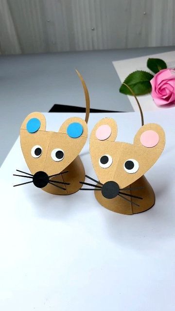 Mouse Crafts, Christmas Gift Basket Ideas, Hand Crafts For Kids, Animal Crafts For Kids, Handmade Paper Crafts, Christmas Gift For Mom, Diy Crafts For Kids Easy, Origami Crafts Diy, Gift Basket Ideas