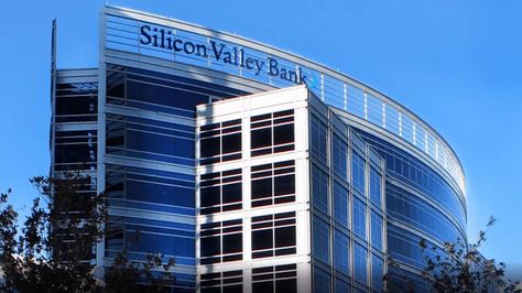 Massive Stock Erosion Of About 60% For Silicon Valley Bank Silicon Valley Bank, Kotak Mahindra Bank, Bank Of England, Venture Capitalist, Commercial Bank, Financial Analyst, Financial Stability, Silicon Valley, Santa Clara