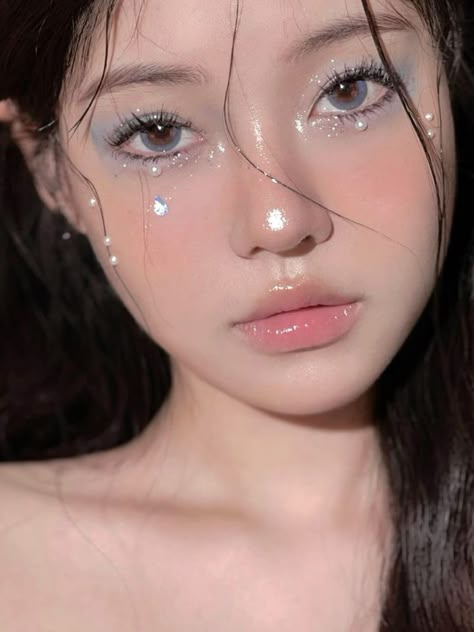 Mermaid Eye Makeup, Coachella Makeup, Angel Makeup, Concert Makeup, Rave Makeup, Face Makeup Tutorial, Ethereal Makeup, 사진 촬영 포즈, Fairy Makeup