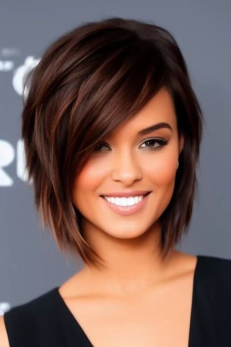 Haircuts For Long Hair Straight, Short Hair Images, Short Sassy Hair, Short Hair Balayage, Penteado Cabelo Curto, Hair Color And Cut, Haircuts For Long Hair, Bob Haircut, Short Bob Hairstyles