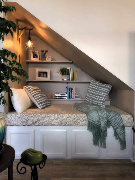 Book Nook Ideas, Bed Under Stairs, Cozy Book Nook, Cozy Window Nook, Under Stairs Nook, Stair Nook, Window Nook, Open Bookshelves, Nook Ideas