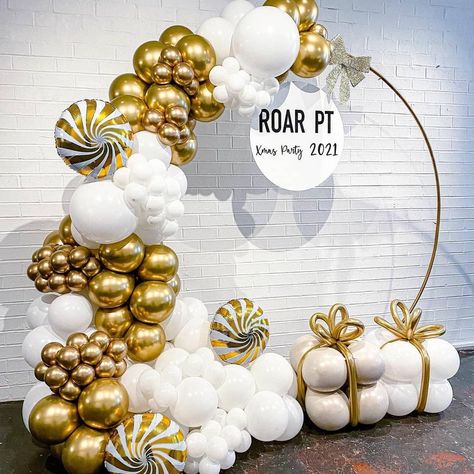 Baby Shower Ballons, 39th Birthday, Christmas Balloons, Arch Kit, Happy Birthday Parties, Xmas Party, Happy Wedding, Balloon Garland, White Christmas