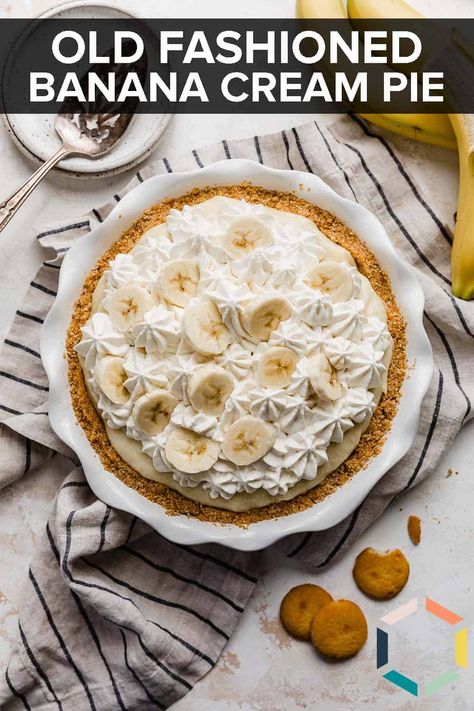 This Old Fashioned Banana Cream Pie is made with a Nilla wafer pie crust, topped with slices of fresh bananas, filled with a smooth, creamy, and dreamy banana cream pie custard filling and then topped with fresh whipped cream and decorated with banana slices! It’s the perfect homemade banana cream pie recipe with incredible texture and flavor. Banana Cream Pie With Nilla Wafers, Nilla Wafer Banana Cream Pie, Banana Cream Pie Marie Calendars, Old Fashion Banana Cream Pie Recipe, Banana Pastry Cream Filling, Banana Cream Pie With Chocolate, Banana Cream Pie Nilla Wafers, Raw Banana Cream Pie, Banana Cream Pie With Nilla Wafer Crust