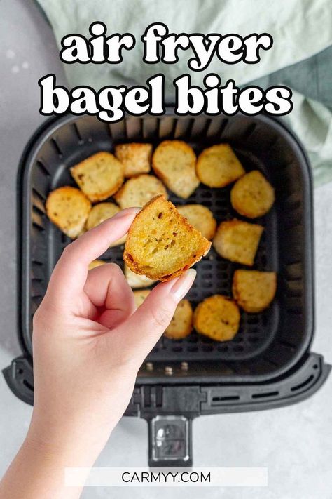 Bagel Chips Dip, Bagel Chips Recipe, Airfryer Food, Homemade Crisps, Bagel Dip, Bagel Thins, Air Fryer Cooking Times, Bagel Chips, Bagel Bites