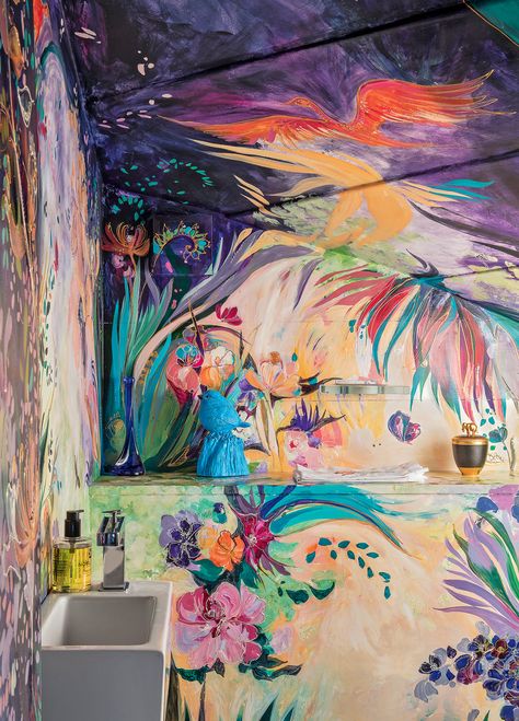 New Elegance #12 | Livingetc Trippy Mural, Bathroom Mural Ideas, Pink And Black Bathroom, Baroque Elements, Victorian Apartment, Bathroom Mural, Mural Inspiration, Victorian Terrace House, Tropical Bathroom