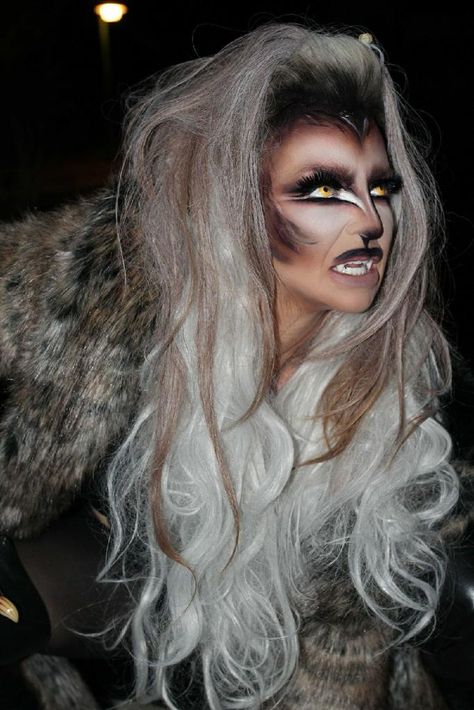 Werewolf makeup Halloween Werewolf Makeup, Werewolf Halloween, Halloween Werewolf, Werewolf Costume, Zeus And Hera, Halloween 2018, Halloween Kids, Costumes For Women, Halloween Makeup