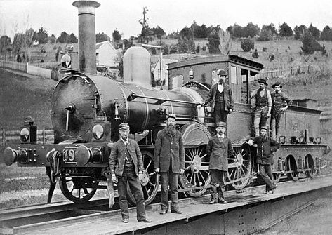 Victorian Railways F-class 2-4-0 Steam Locomotive & Crew on the Turntable, Daylesford, Victoria, 1890 Victorian Train, Daylesford Victoria, Old Steam Train, Railroad History, Santa Cole, Old Trains, Steam Engines, Steam Train, Train Engines