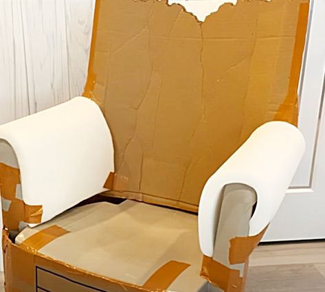 How To Make A Throne Chair Diy Ideas, Diy Santa Throne Chair, How To Build A Throne Chair, Diy Royal Chair, Diy Thrown Chair, Throne Diy Chairs, Diy Princess Chair Ideas, Cardboard Throne Chair Diy, Diy Throne Chair Prop