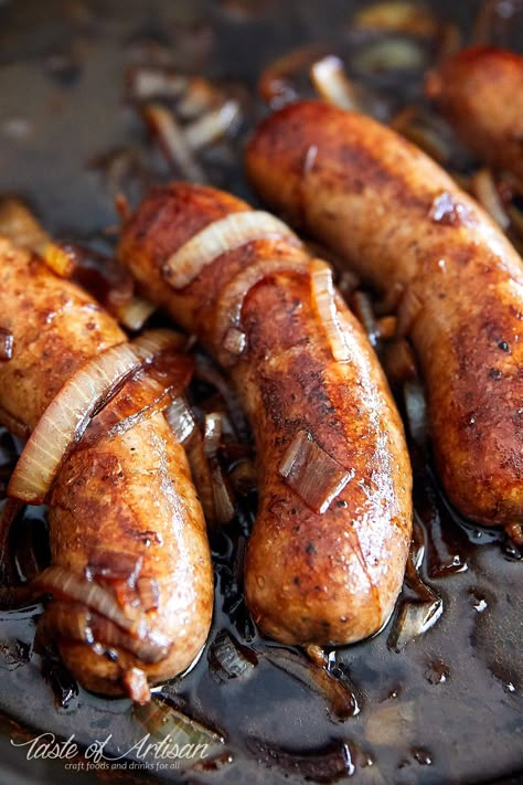 Homemade Bratwurst Recipes, Bratwurst Recipe, German Bratwurst, Beef Sausage Recipes, Brats Recipes, Sausage Making Recipes, Home Made Sausage, Bratwurst Recipes, Bratwurst Sausage