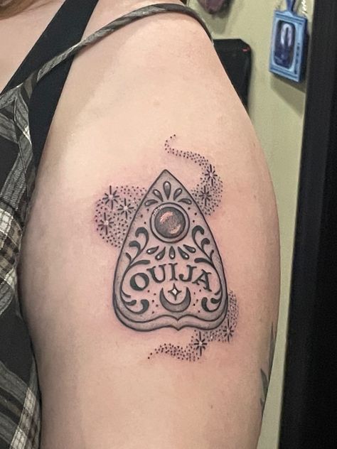 Halloween Stencils Tattoo, Ouija Planchette Tattoo Simple, Ouija Board Tattoos, Ouija Board Planchette Tattoo, Planchette Flash Tattoo, Quija Board Tattoo, Ouija Planchette Tattoo Design, Ouija Board Tattoo Design, Marie Laveau Tattoo