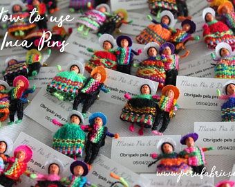 Peruvian Inspired Wedding, Peru Wedding, Peruvian Crafts, Handmade Party Favors, Mexican Themed Weddings, Gift Table Wedding, Craft Doll, Dolls Cute, Couples Doll