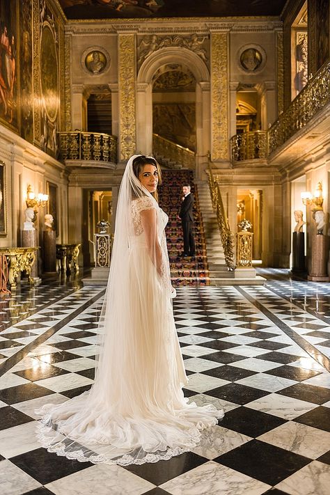 British Homes, Wedding Destinations, Palace Interior, Chatsworth House, Dream Venue, Wedding Money, Peak District, Fairy Tale Wedding, Sims House