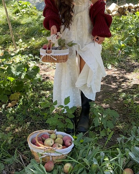 Cutest little apple orchard in Oak Glen @stonesoupfarm_oakglen 🧺🍎🌳 . . . . apple picking, burgundy Sézane cardigan, eyelet maxi dress, hunter boots, fall outfit, mama and son matching outfit, pinterest autumn aesthetic #falloutfit #applepicking #oakglen Apple Orchard Outfit, Mama And Son, Boots Fall Outfit, Oak Glen, Eyelet Maxi Dress, Matching Outfit, Apple Orchard, Apple Picking, Autumn Aesthetic