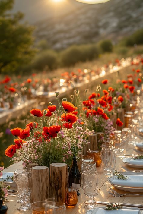 31+ Garden-Inspired Wildflower Tables for Wedding Bliss Spring Wedding Tablescapes, Tables For Wedding, Wildflower Wedding Table, Wedding Table Setting Ideas, Wedding Centerpeices, Farm Table Wedding, Wildflower Centerpieces, Wedding Theme Color Schemes, Wildflower Wedding Theme