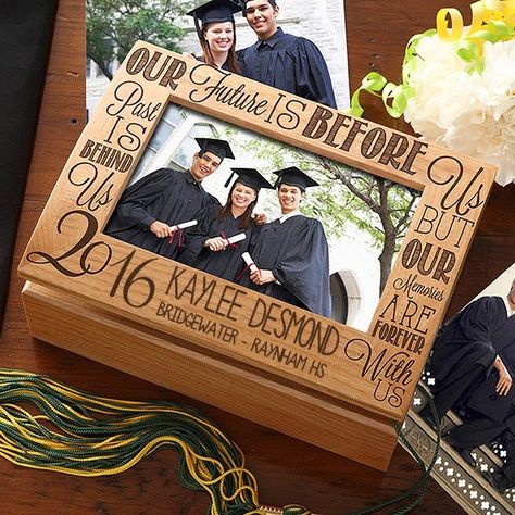 ProductReview | PersonalizationMall.com Keepsake Box Ideas, Expensive Wedding Gifts, Congratulations Photos, Graduation Memories, Graduation Keepsake, Graduation Frame, Custom Graduation Gift, Graduation Gift Ideas, Wood Keepsake Box