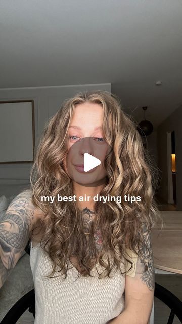 Curlsmith Weightless Air Dry Cream, How To Air Dry Wavy Hair, Air Dry Frizzy Hair, Air Dry Hairstyles, Long Hippie Hair, Curl Techniques, Air Dry Wavy Hair, Natural Beachy Waves, Styling Wavy Hair