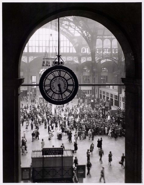 Penn Station | International Center of Photography Old Train Station Aesthetic, Train Station Aesthetic, Penn Station Nyc, Station Aesthetic, British Aesthetic, Steampunk Aesthetic, Penn Station, Old Train Station, Catcher In The Rye