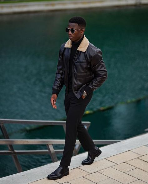 MENS STYLE DESTINATION on Instagram: "| Stay Alert, The Marshal Is Back To Business. | __________________________________________ #menswear #outfitinspo #dapper #blackmenstyle #capetownblogger Jacket From @Novamen by @FashionNova #fashionnovapartner" Business Casual Black Men, Full Black Outfit Men, Business Menswear, Black Men Casual Style, Full Black Outfit, Leather Jeans Men, Leather Jacket Outfit Men, Black Outfit Men, Back To Business