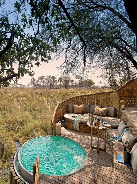 Small Lodge Design, Eco Lodge Design, Mountain Resort Architecture, Rustic Outdoor Spaces, Cool Forest, Lodges Design, Bush Lodge, Luxury Safari Lodge, Lodge Design