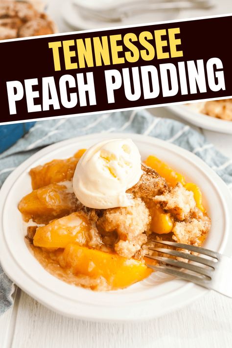 Tennessee peach pudding is full of juicy peach slices baked into a soft and fluffy cake, covered with a crunchy and buttery topping. Learn this easy recipe today! Tennessee Peach Pudding Recipe 12 Tomatoes, Air Fryer Dumplings, Tennessee Peach Pudding, Peach Pudding, Peach Pies, Pudding Cakes, Fruit Desert, How To Peel Peaches, Rustic Dessert