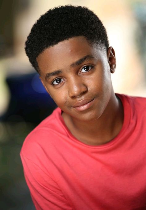 Myles Truitt, Gus Porter, Black Hair Cuts, He Said She Said, Actor Headshots, Black Is Beautiful, Bestselling Author, Subjects, Actors & Actresses